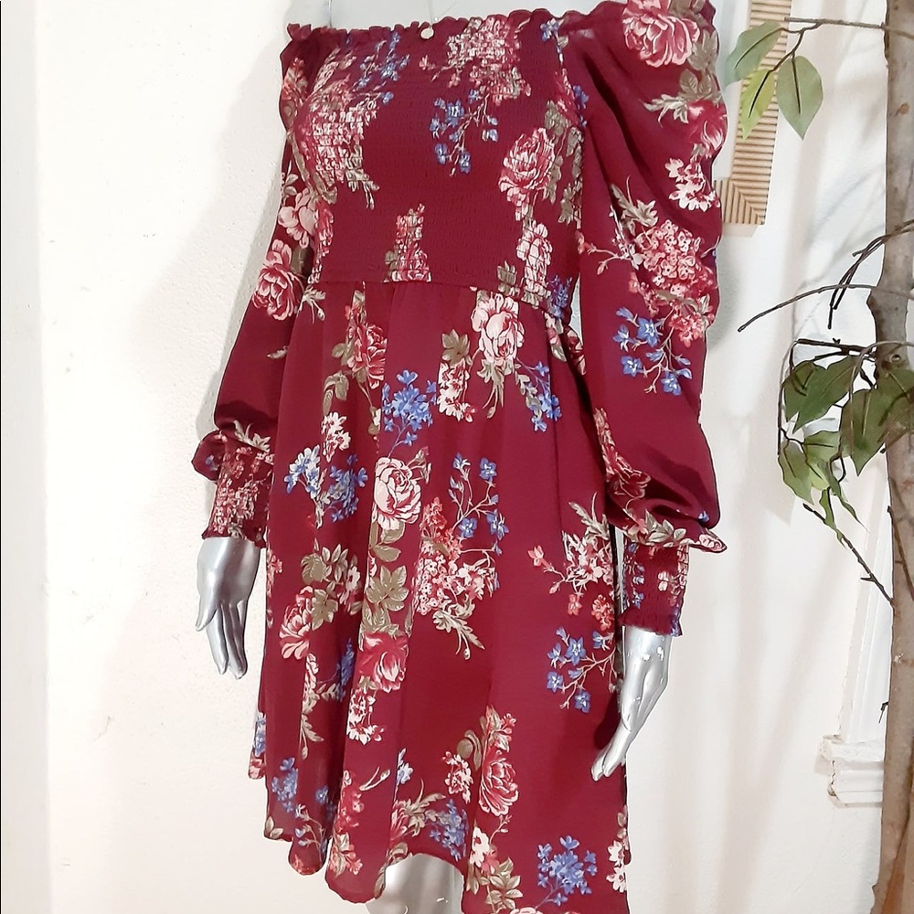 Xhiliration Spring mini dress XXL 2X like new
